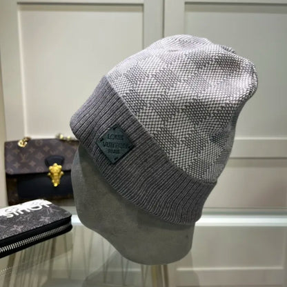 LOUIS V - BONNETS
