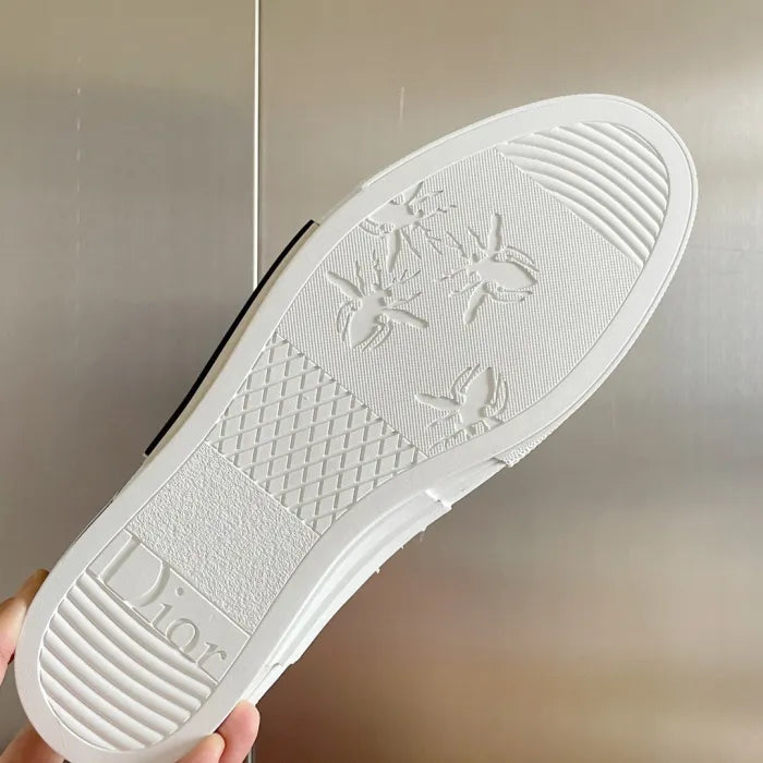 DR B23 - SNEAKERS