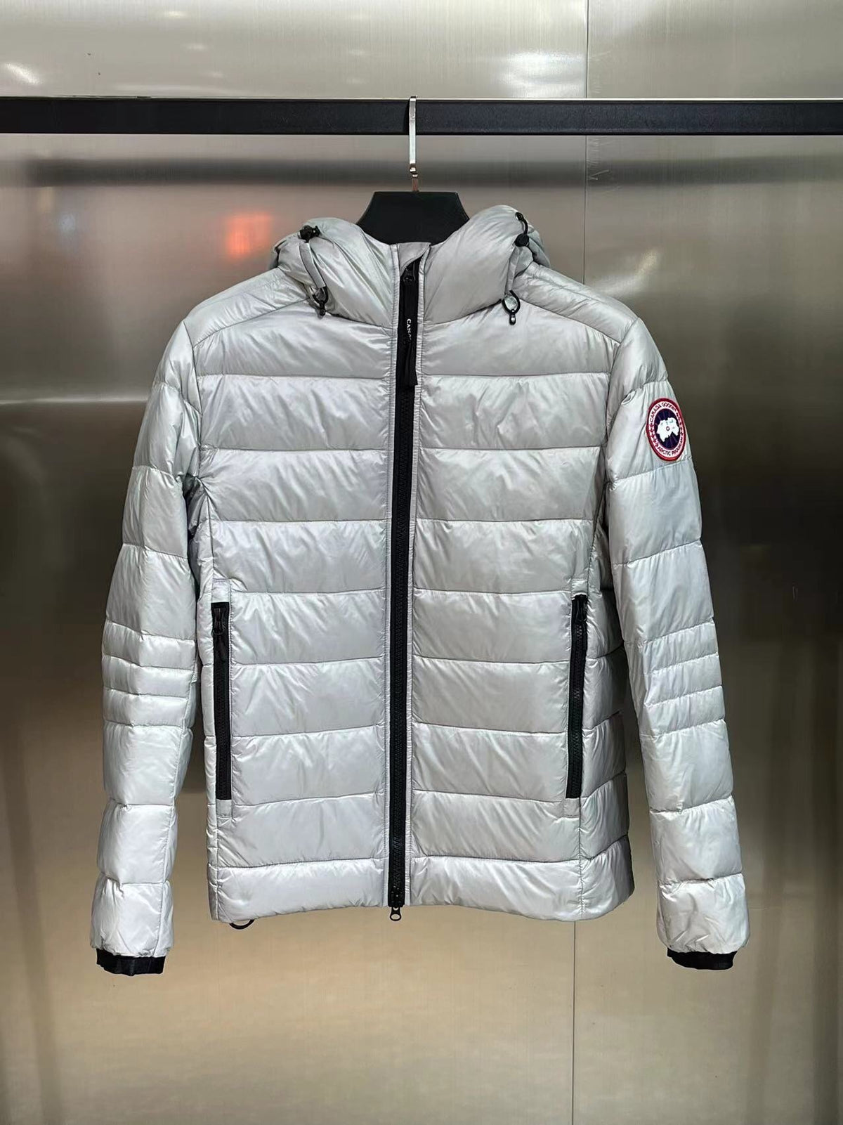 CANADA - PUFFER