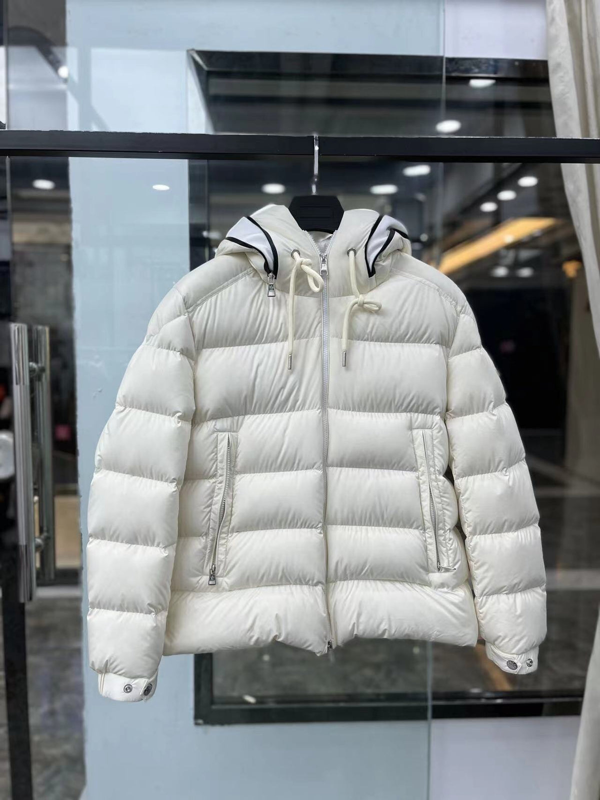 MON - PUFFER