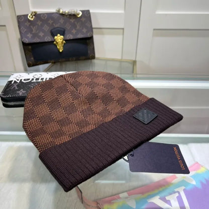 LOUIS V - BONNETS