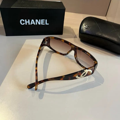 C - SUNGLASSES