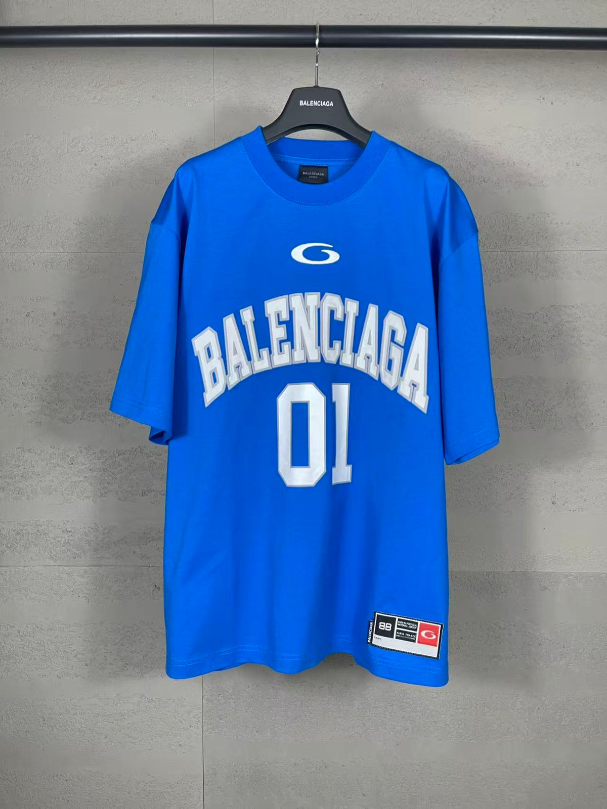 BALE 01 - TSHIRT