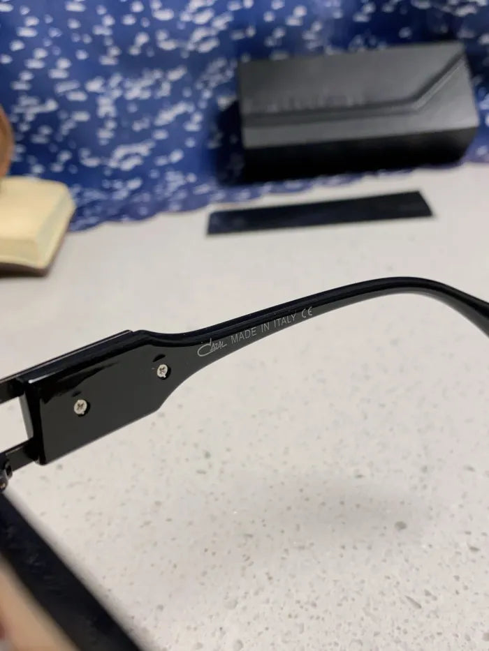 C - SUNGLASSES