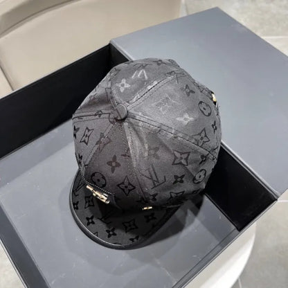LOUIS V - BONNETS