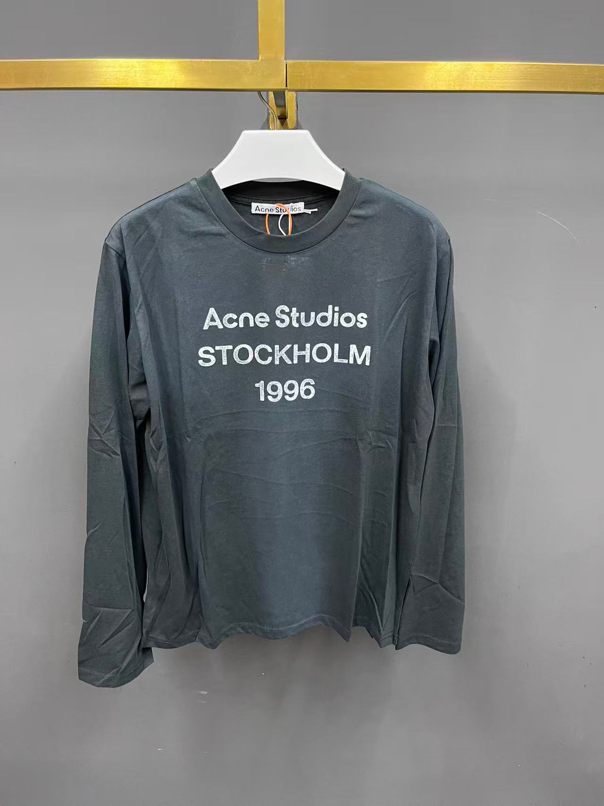 ACNE - LONGSLEEVE