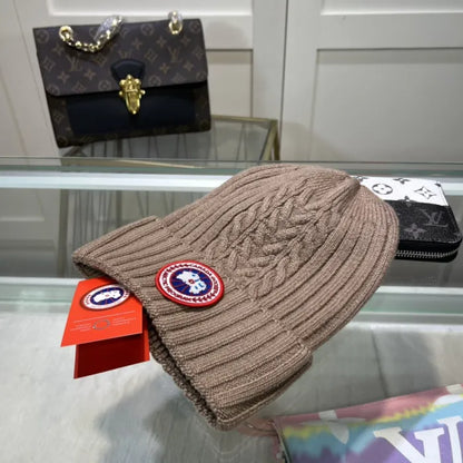 CANADA - BEANIE