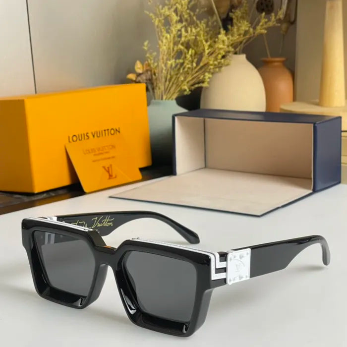 LV - SUNGLASSES