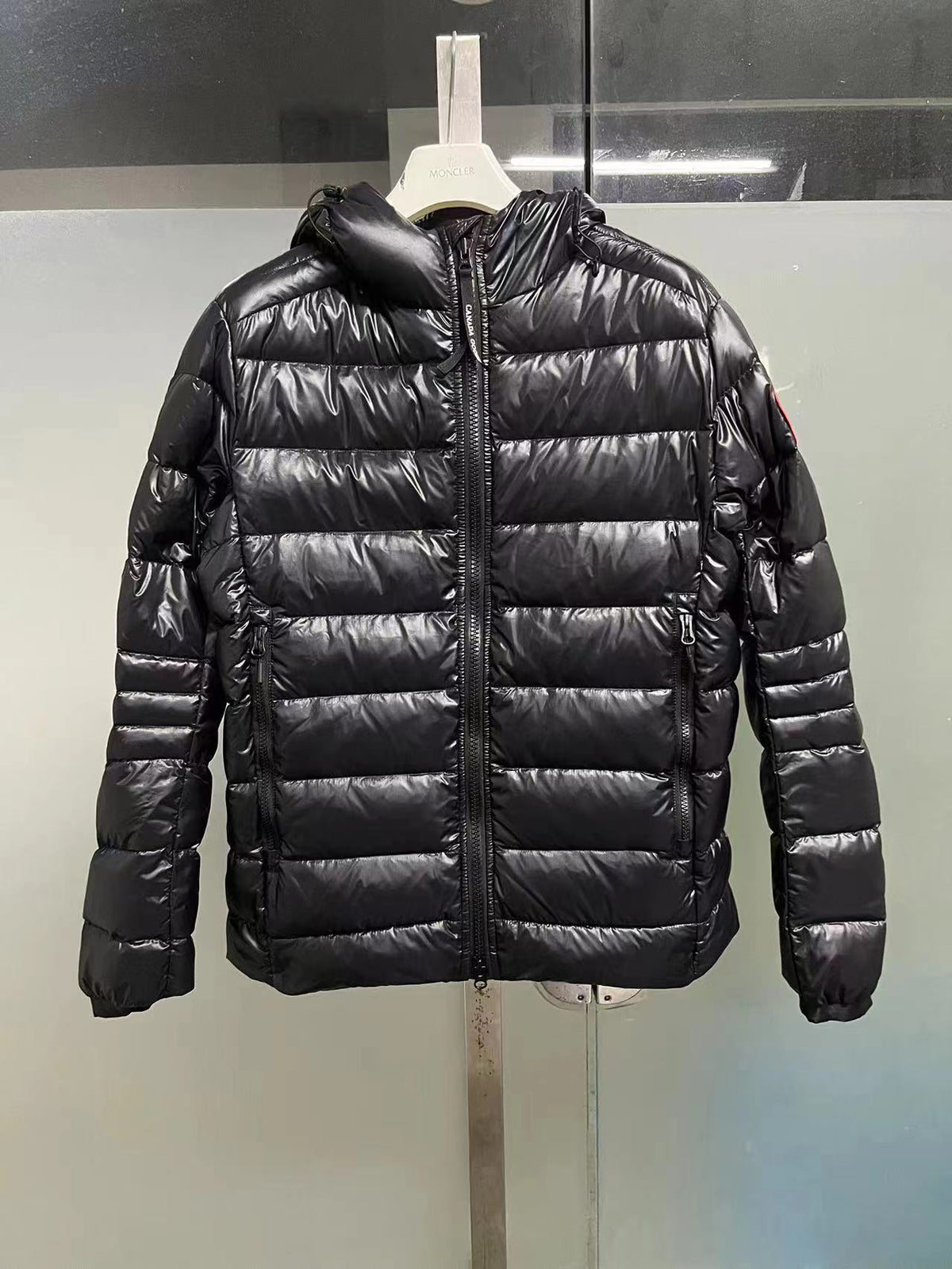 CANADA - PUFFER