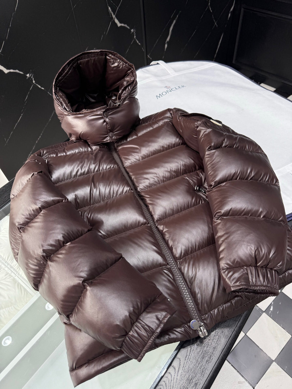 MON - PUFFER