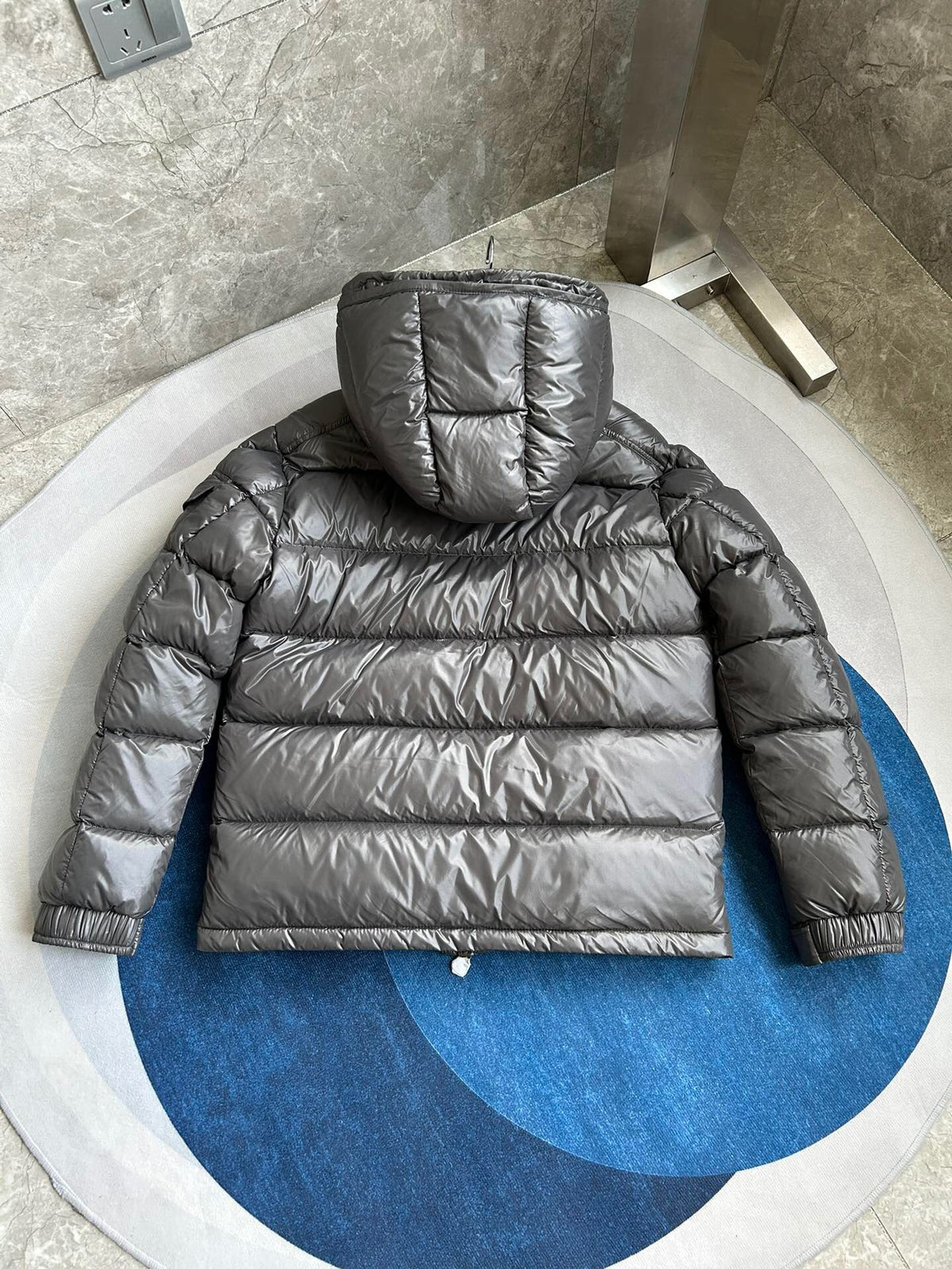 MON - PUFFER