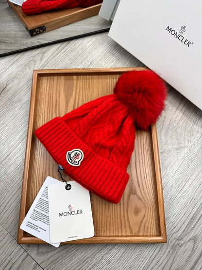 M - BEANIE