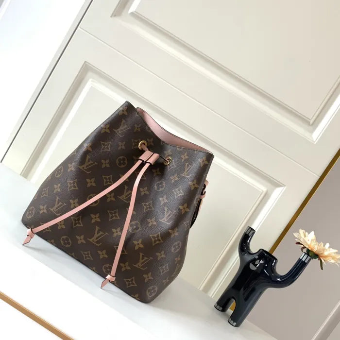 LV - BORSA