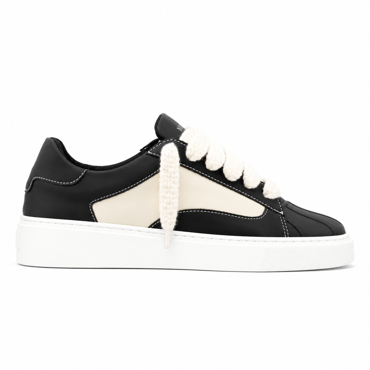 NUM - SNEAKERS