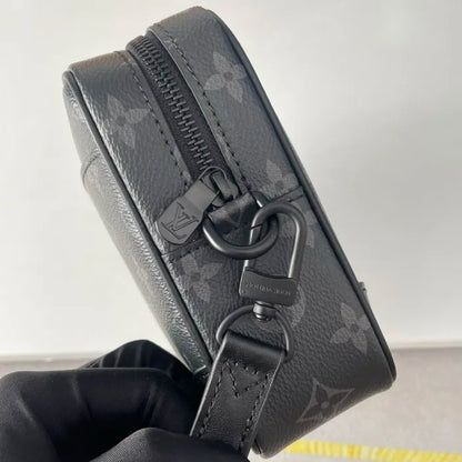 LV - POCHETTE