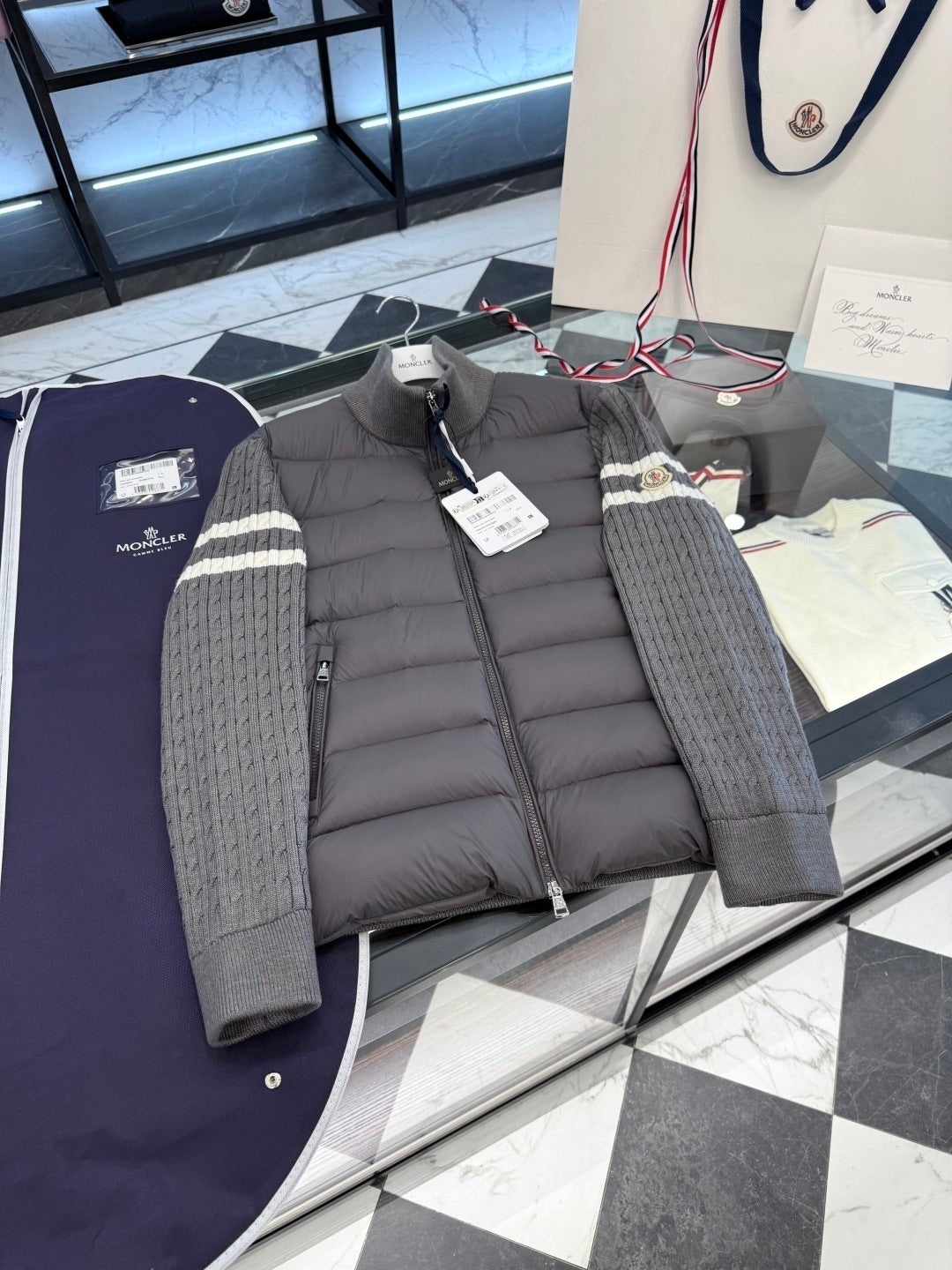 MON - CARDIGAN