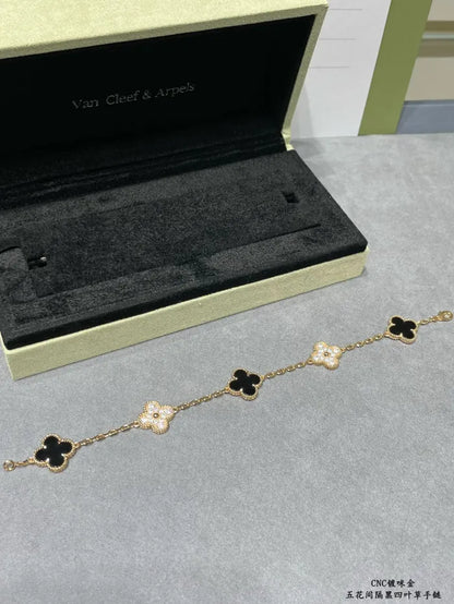 V - BRACCIALE