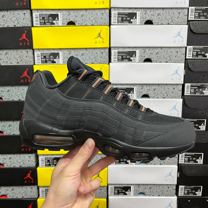 NK AM 95 SYNA - SNEAKERS