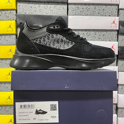 DR B25 - SNEAKERS