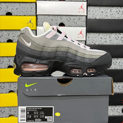 NK AM 95 - SNEAKERS