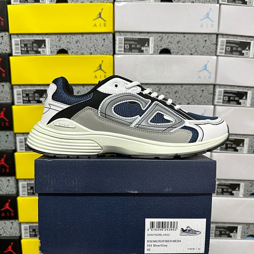 DR B30 - SNEAKERS