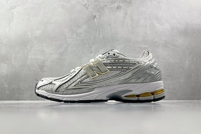 NB 1906R - SNEAKERS