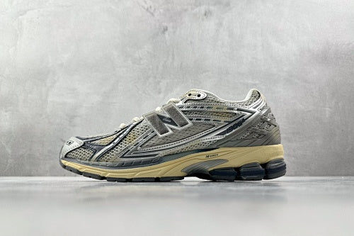 NB 1906R SNEAKERS