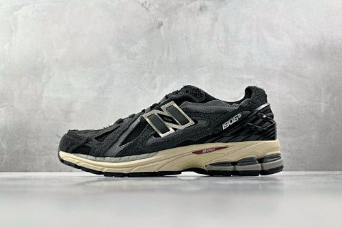 NB 1906R SNEAKERS
